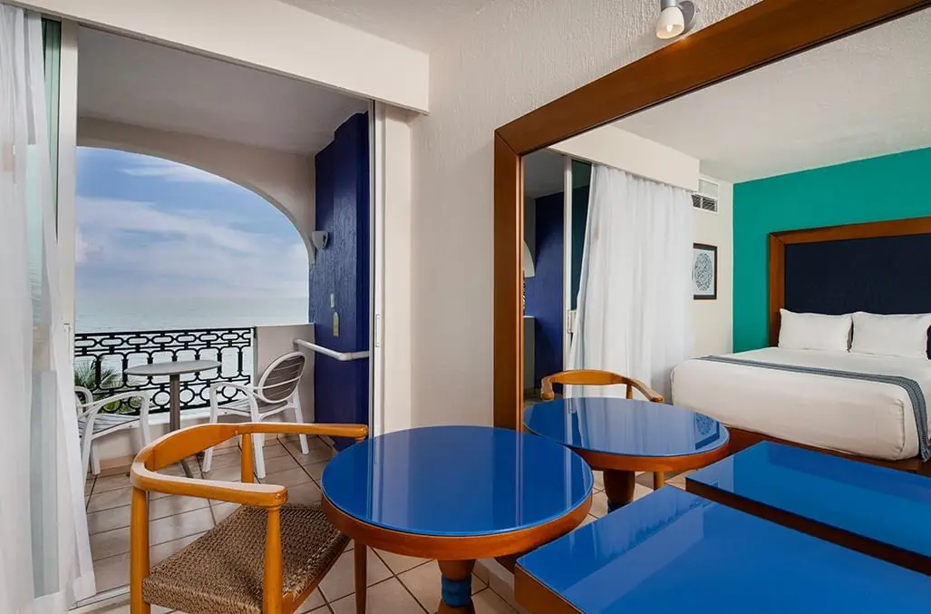 02-delx2of-detail-2m_wide_1